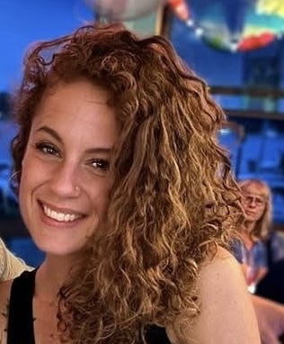 Tiffany C~ Cleaning Tech